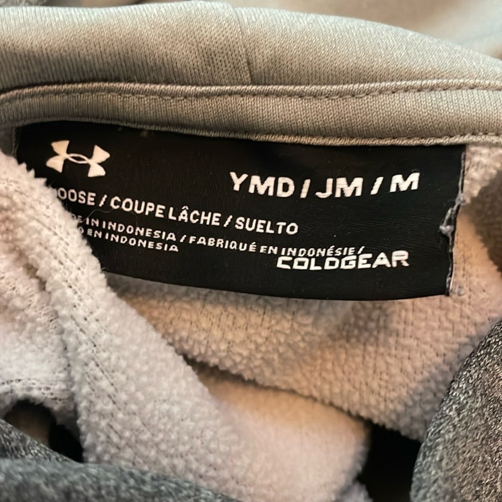 Under Armour Yellowstone hoodie, YM 10-12 - Picture 6 of 6